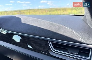 Лифтбек Tesla Model S 2015 в Ровно