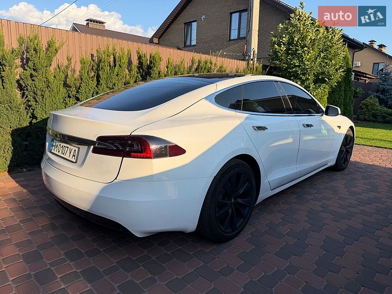 Лифтбек Tesla Model S 2020 в Сумах фото 3 Лифтбек Tesla Model S 2020 в Сумах