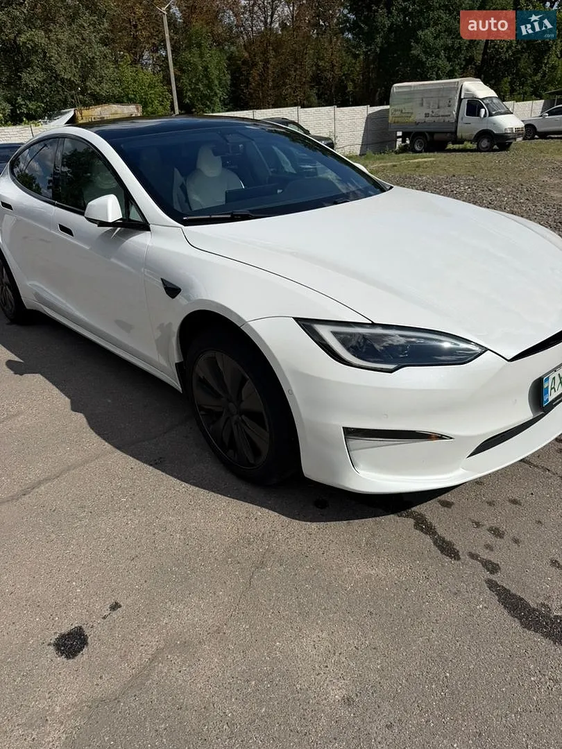 2022 Tesla Model S - мініатюра 8