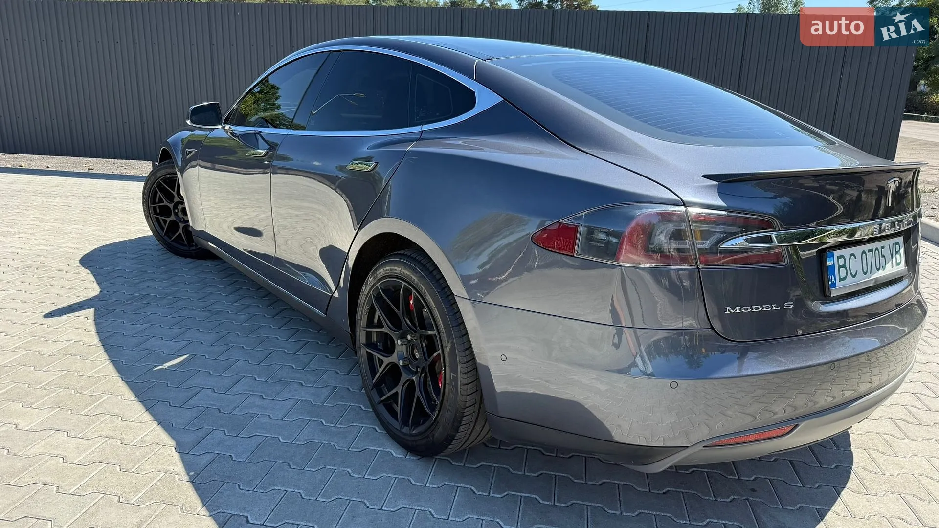 2016 Tesla Model S - мініатюра 17