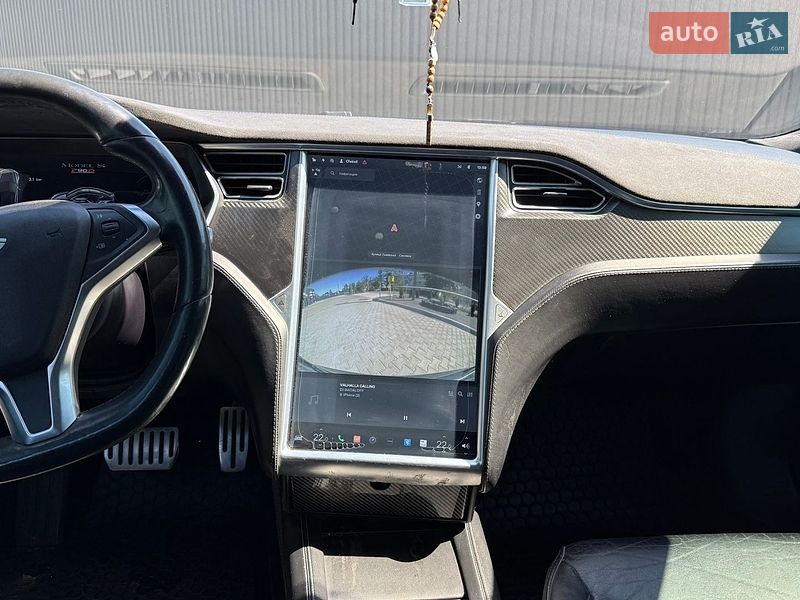 Лифтбек Tesla Model S 2016 в Львове фото 25 Лифтбек Tesla Model S 2016 в Львове