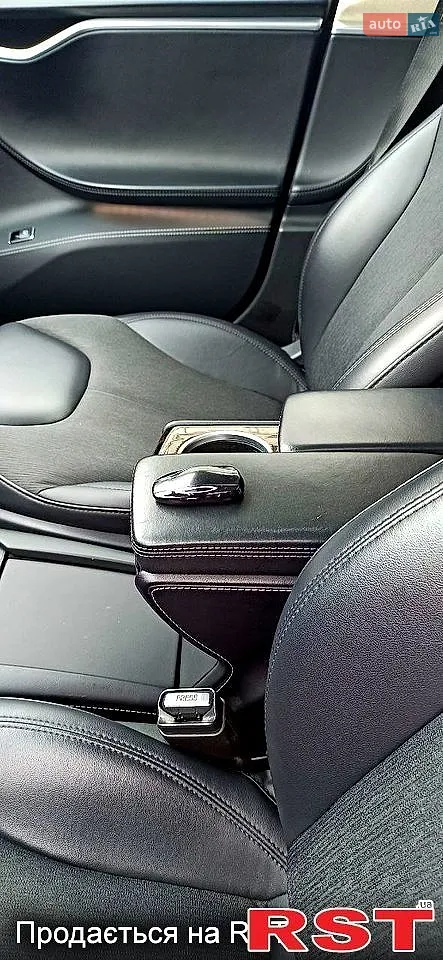 2016 Tesla Model S - мініатюра 10