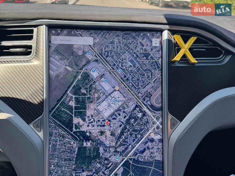 Ліфтбек Tesla Model S 2016 в Києві