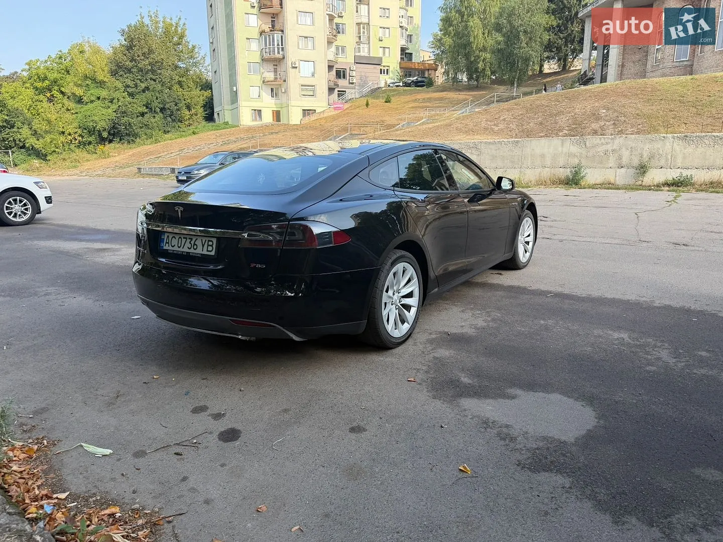 2014 Tesla Model S - мініатюра 5