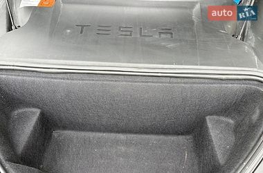 Лифтбек Tesla Model S 2018 в Коломые