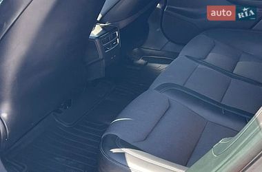 Ліфтбек Tesla Model S 2017 в Кам'янець-Подільському