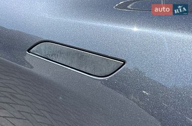 Ліфтбек Tesla Model S 2017 в Кам'янець-Подільському