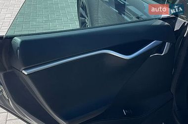 Ліфтбек Tesla Model S 2017 в Кам'янець-Подільському