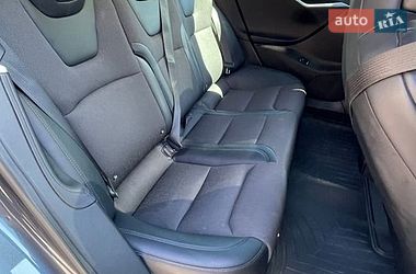 Лифтбек Tesla Model S 2017 в Каменец-Подольском