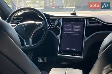 Ліфтбек Tesla Model S 2017 в Кам'янець-Подільському