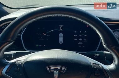 Ліфтбек Tesla Model S 2017 в Кам'янець-Подільському