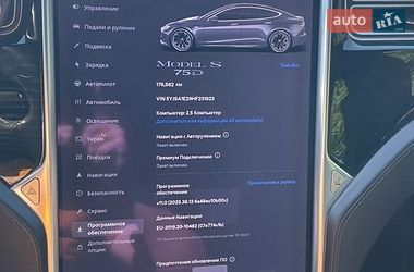 Ліфтбек Tesla Model S 2017 в Кам'янець-Подільському