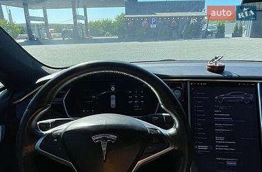 Ліфтбек Tesla Model S 2017 в Кам'янець-Подільському