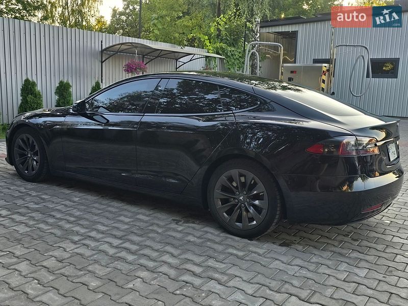Лифтбек Tesla Model S 2018 в Костополе фото 5 Лифтбек Tesla Model S 2018 в Костополе