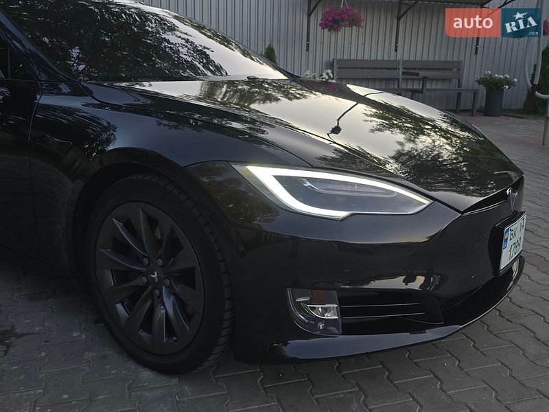 Лифтбек Tesla Model S 2018 в Костополе фото 16 Лифтбек Tesla Model S 2018 в Костополе