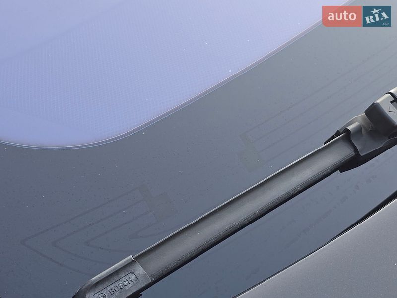 Лифтбек Tesla Model S 2018 в Костополе фото 23 Лифтбек Tesla Model S 2018 в Костополе