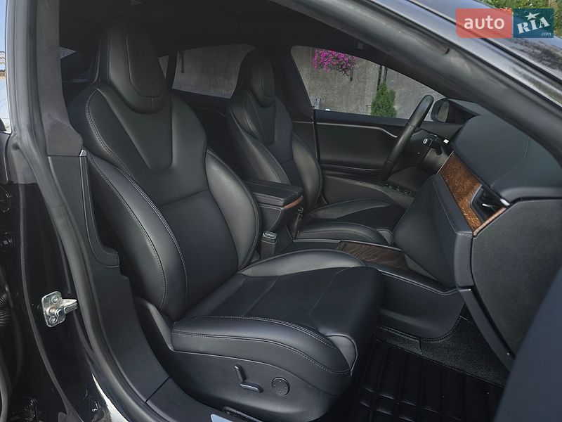 Лифтбек Tesla Model S 2018 в Костополе фото 45 Лифтбек Tesla Model S 2018 в Костополе