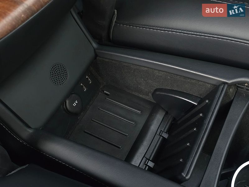 Лифтбек Tesla Model S 2018 в Костополе фото 48 Лифтбек Tesla Model S 2018 в Костополе