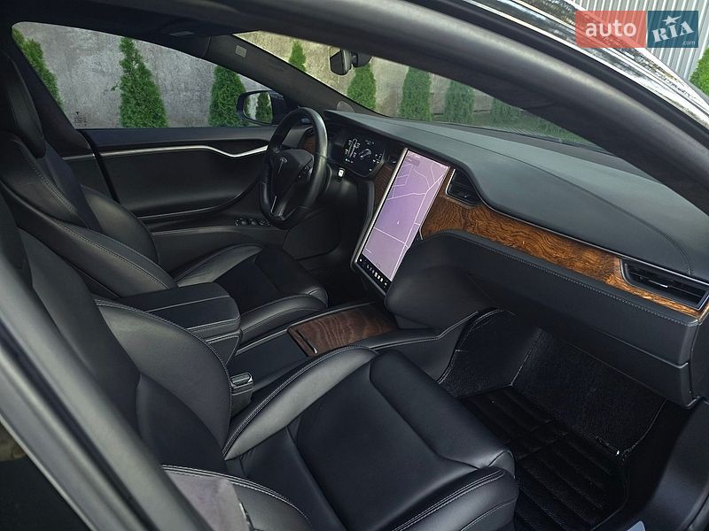 Лифтбек Tesla Model S 2018 в Костополе фото 46 Лифтбек Tesla Model S 2018 в Костополе