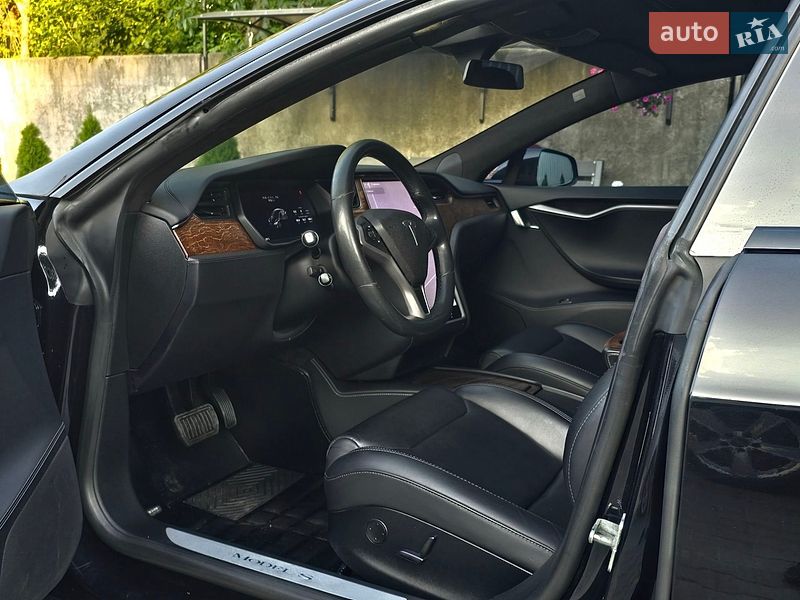 Лифтбек Tesla Model S 2018 в Костополе фото 62 Лифтбек Tesla Model S 2018 в Костополе