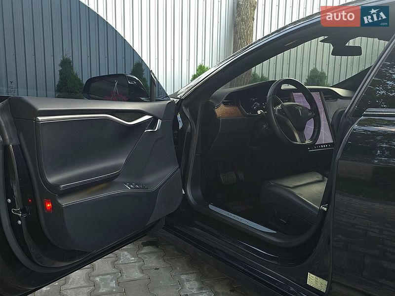 Лифтбек Tesla Model S 2018 в Костополе фото 59 Лифтбек Tesla Model S 2018 в Костополе