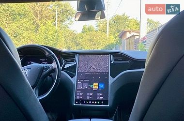 Лифтбек Tesla Model S 2018 в Днепре