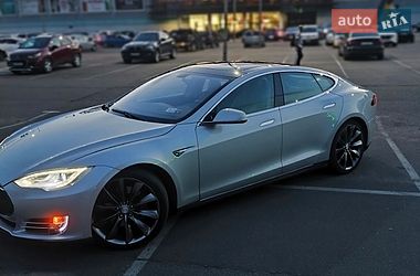 Лифтбек Tesla Model S 2012 в Одессе