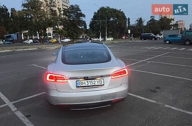 Лифтбек Tesla Model S 2012 в Одессе