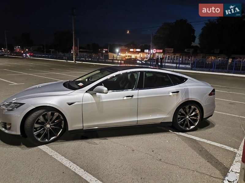 Лифтбек Tesla Model S 2012 в Одессе