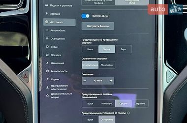Лифтбек Tesla Model S 2016 в Киеве
