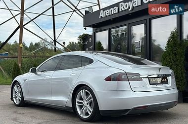 Ліфтбек Tesla Model S 2013 в Харкові