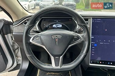Ліфтбек Tesla Model S 2013 в Харкові