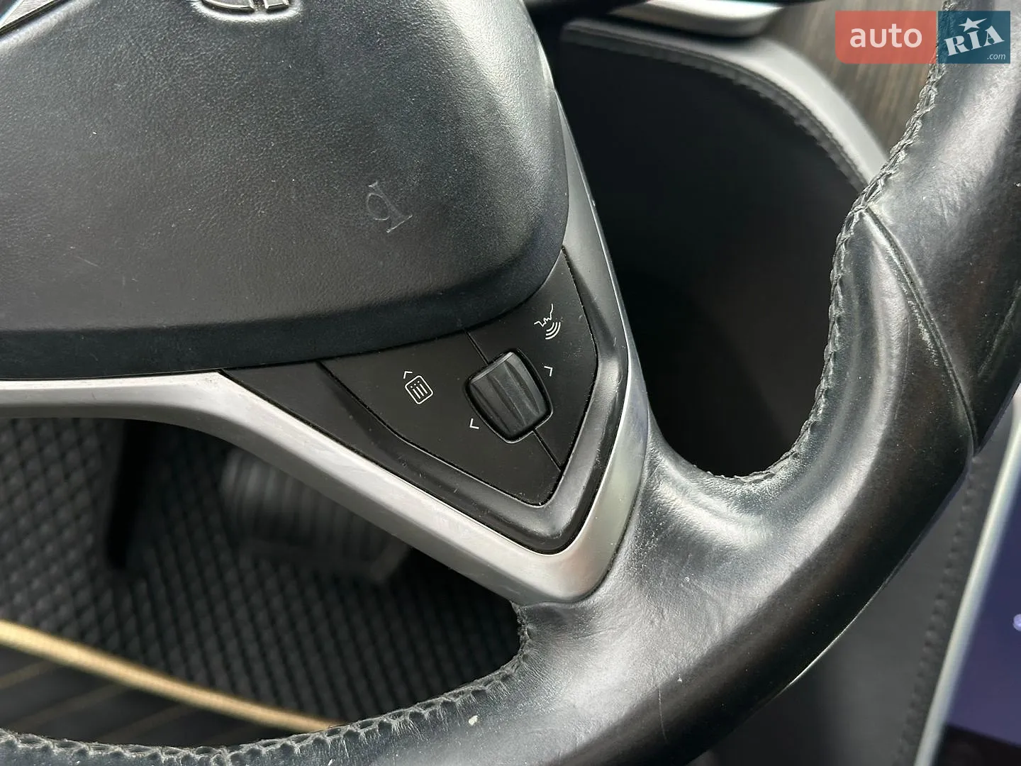2013 Tesla Model S - мініатюра 29
