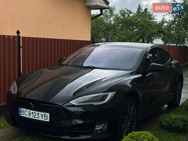 Tesla Model S 2019 Tesla Model S 2019