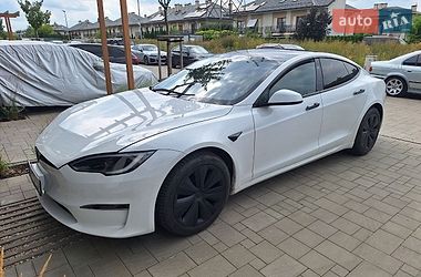 Лифтбек Tesla Model S 2022 в Львове