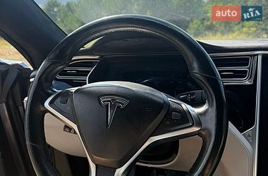 Ліфтбек Tesla Model S 2016 в Нетішині