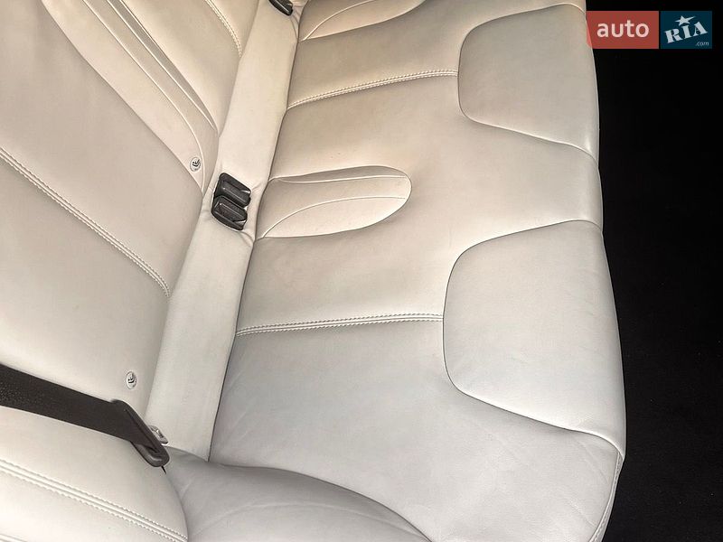 Ліфтбек Tesla Model S 2016 в Нетішині