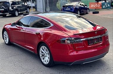 Лифтбек Tesla Model S 2015 в Одессе