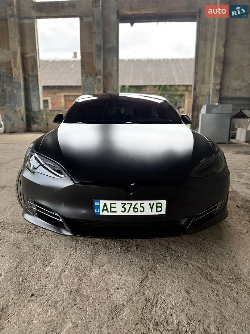 2019 Tesla Model S - мініатюра 10