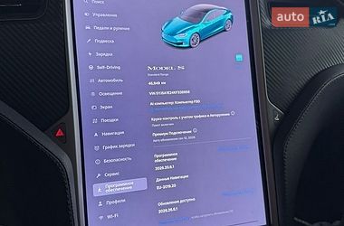 Ліфтбек Tesla Model S 2019 в Львові