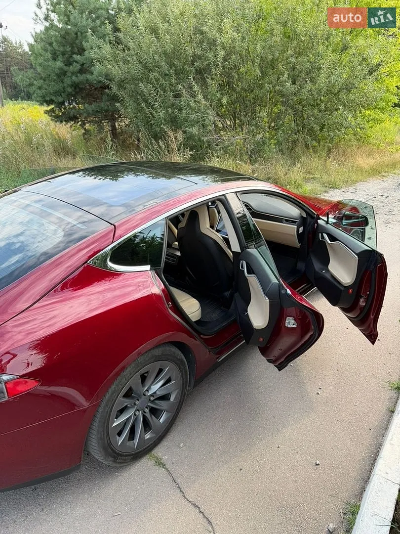 2013 Tesla Model S - мініатюра 26