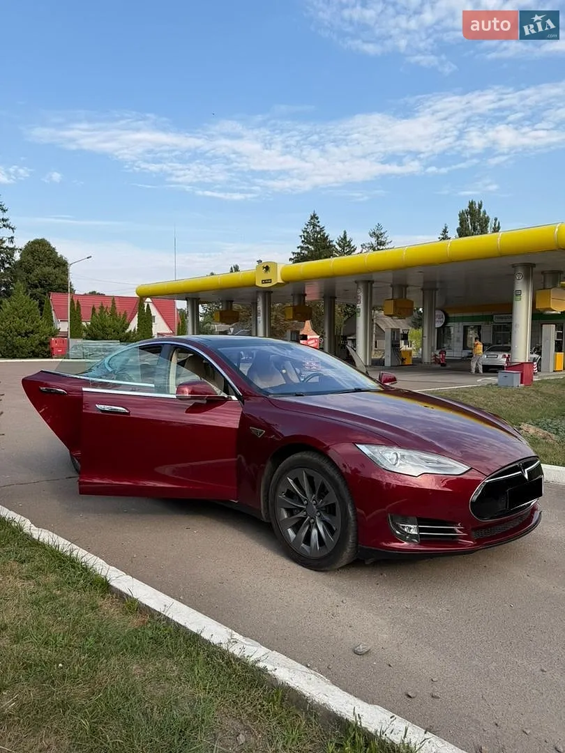 2013 Tesla Model S - мініатюра 4