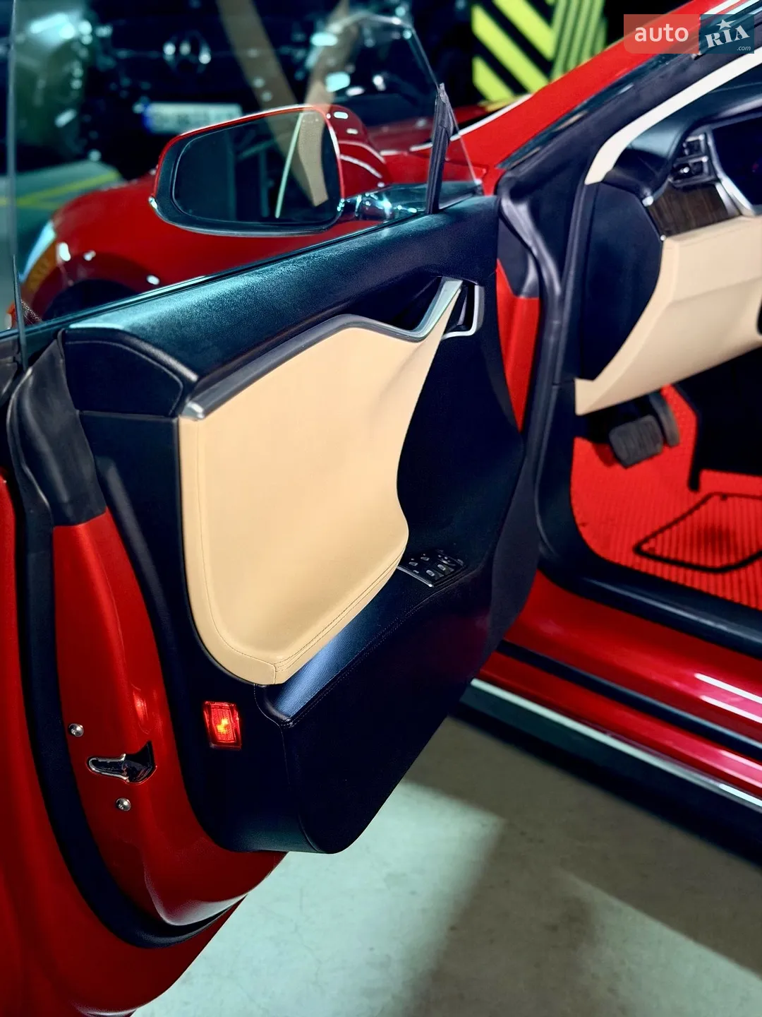 2013 Tesla Model S - мініатюра 18