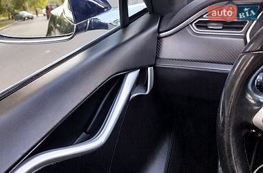 Ліфтбек Tesla Model S 2016 в Ковелі