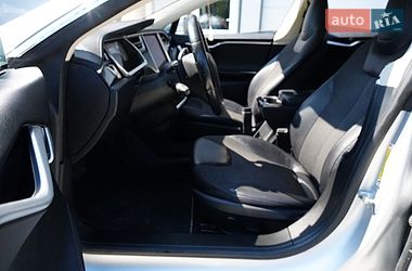 Лифтбек Tesla Model S 2014 в Дрогобыче