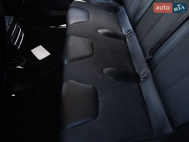 Лифтбек Tesla Model S 2014 в Дрогобыче