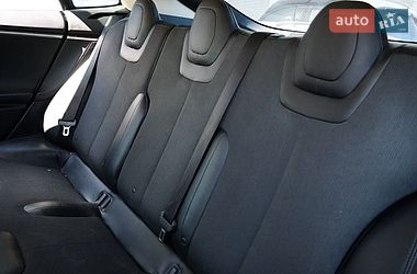 Лифтбек Tesla Model S 2014 в Дрогобыче