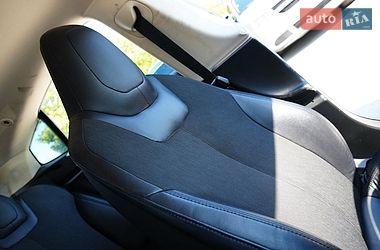 Лифтбек Tesla Model S 2014 в Дрогобыче фото 60 Лифтбек Tesla Model S 2014 в Дрогобыче