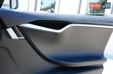 Лифтбек Tesla Model S 2014 в Дрогобыче фото 64 Лифтбек Tesla Model S 2014 в Дрогобыче