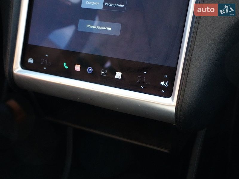 Лифтбек Tesla Model S 2014 в Дрогобыче фото 76 Лифтбек Tesla Model S 2014 в Дрогобыче